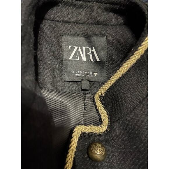 Zara Military style jacket with gold detailing - Picture 3 of 3
